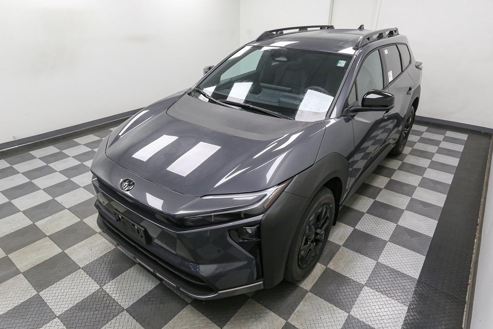 2026 Toyota bZ Woodland Woodland - Photo 6