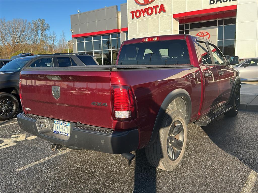 2022 Ram 1500 Classic Warlock photo 2