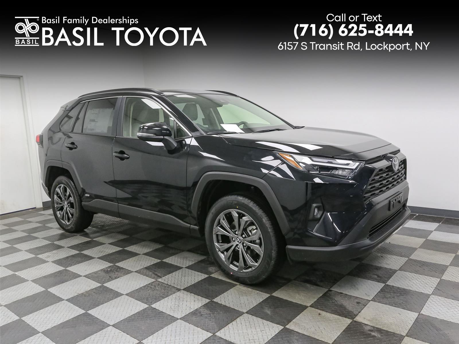 2025 Toyota RAV4 XLE Premium's photo