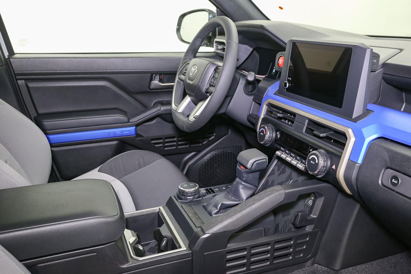 2026 Toyota Tacoma TRD Sport - Photo 14