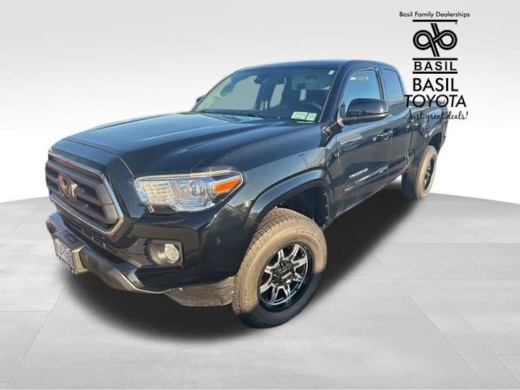 Certified 2023 Toyota Tacoma SR5 Truck Access Cab