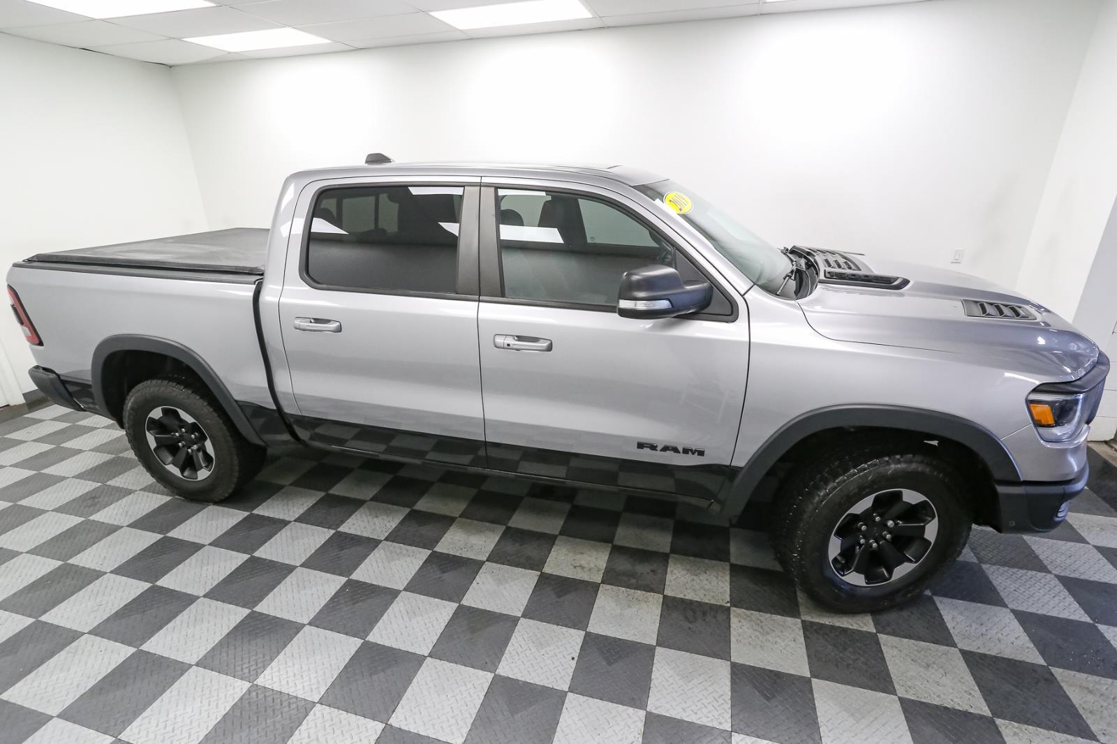2019 Ram 1500 Rebel photo 4