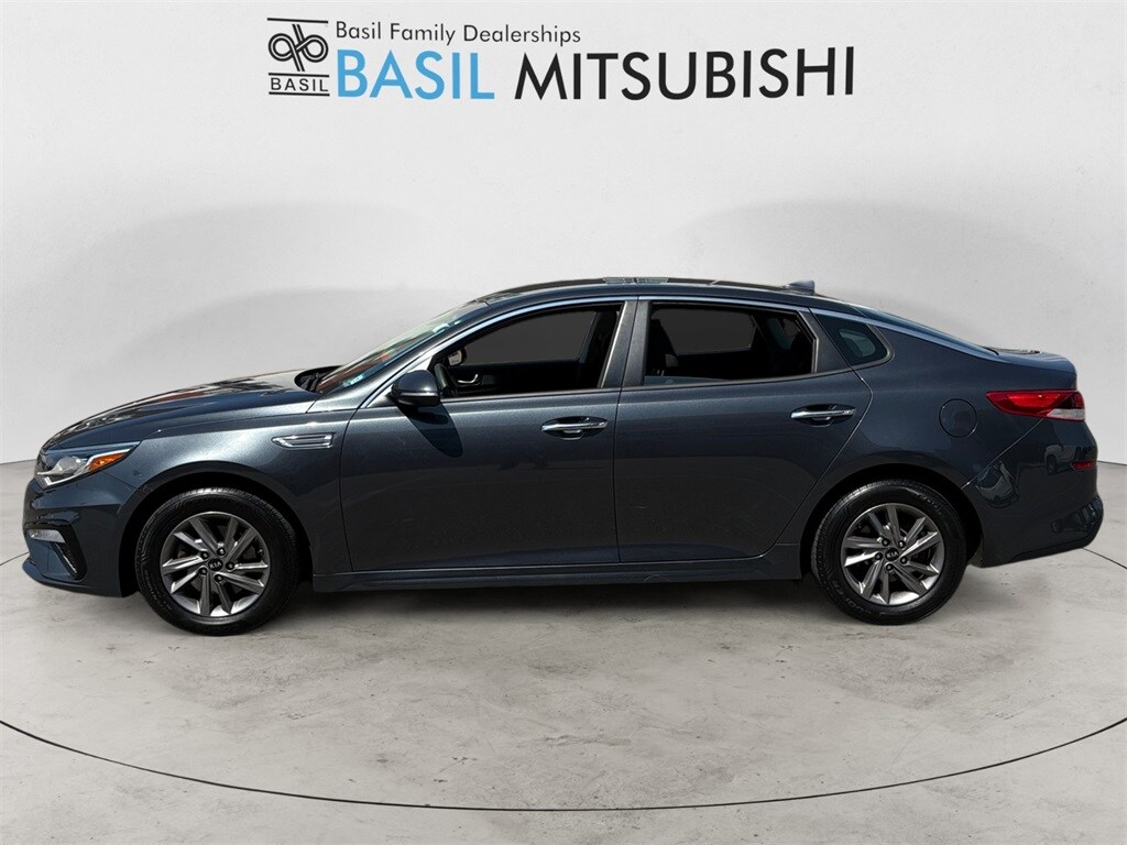 2020 Kia Optima LX photo 2
