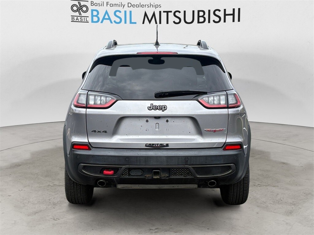 2022 Jeep Cherokee Trailhawk photo 3