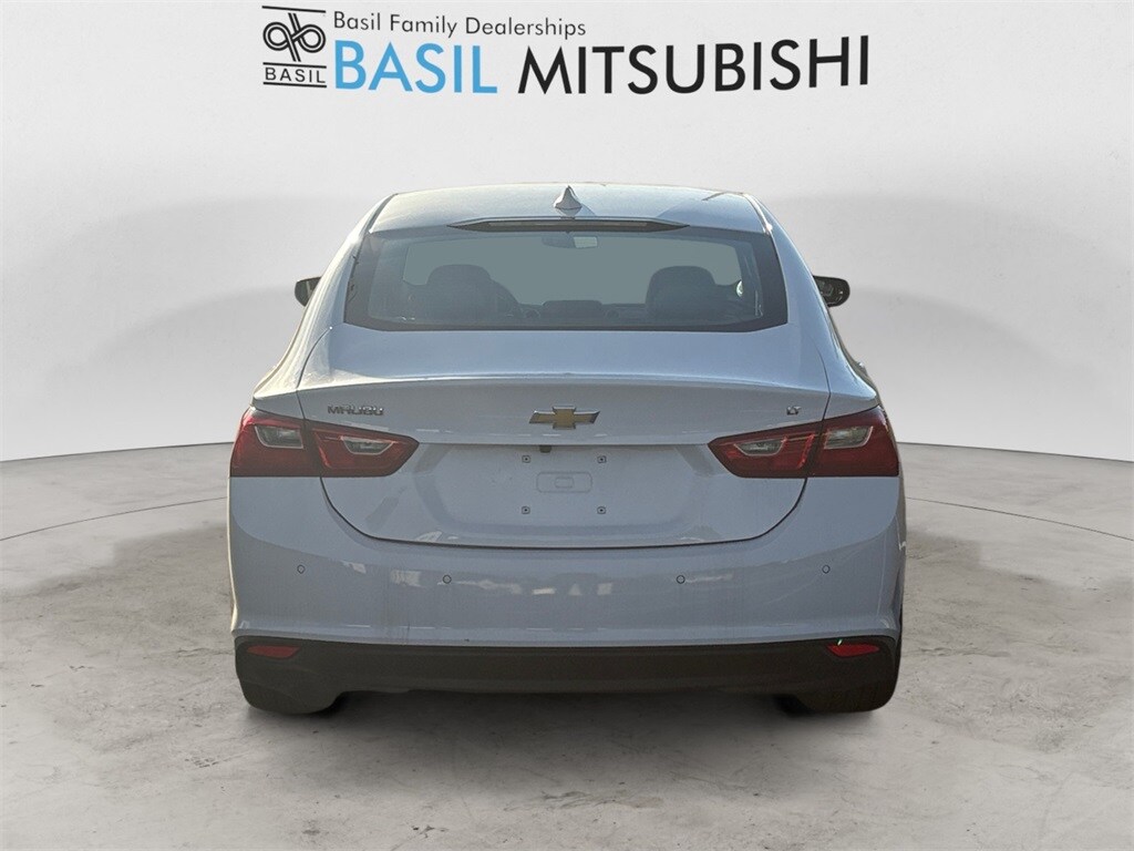2025 Chevrolet Malibu 1LT photo 4