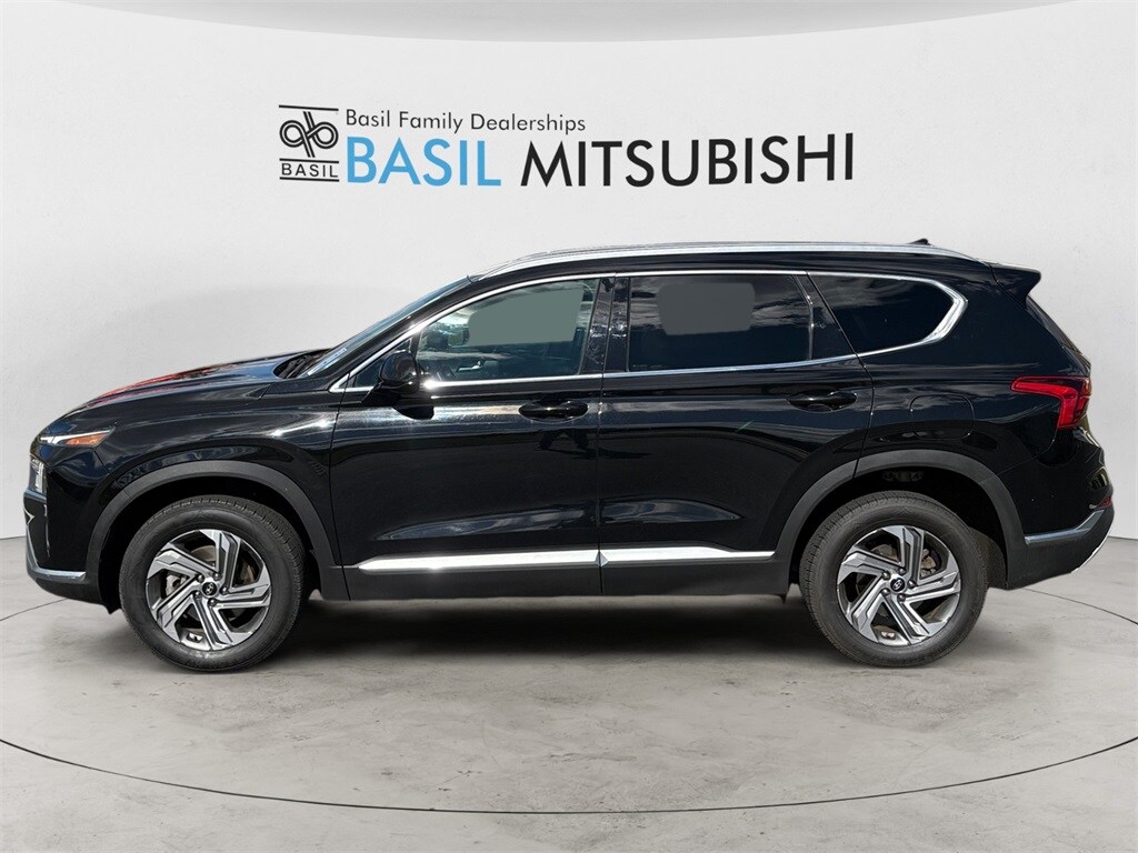 2021 Hyundai Santa Fe SEL photo 2