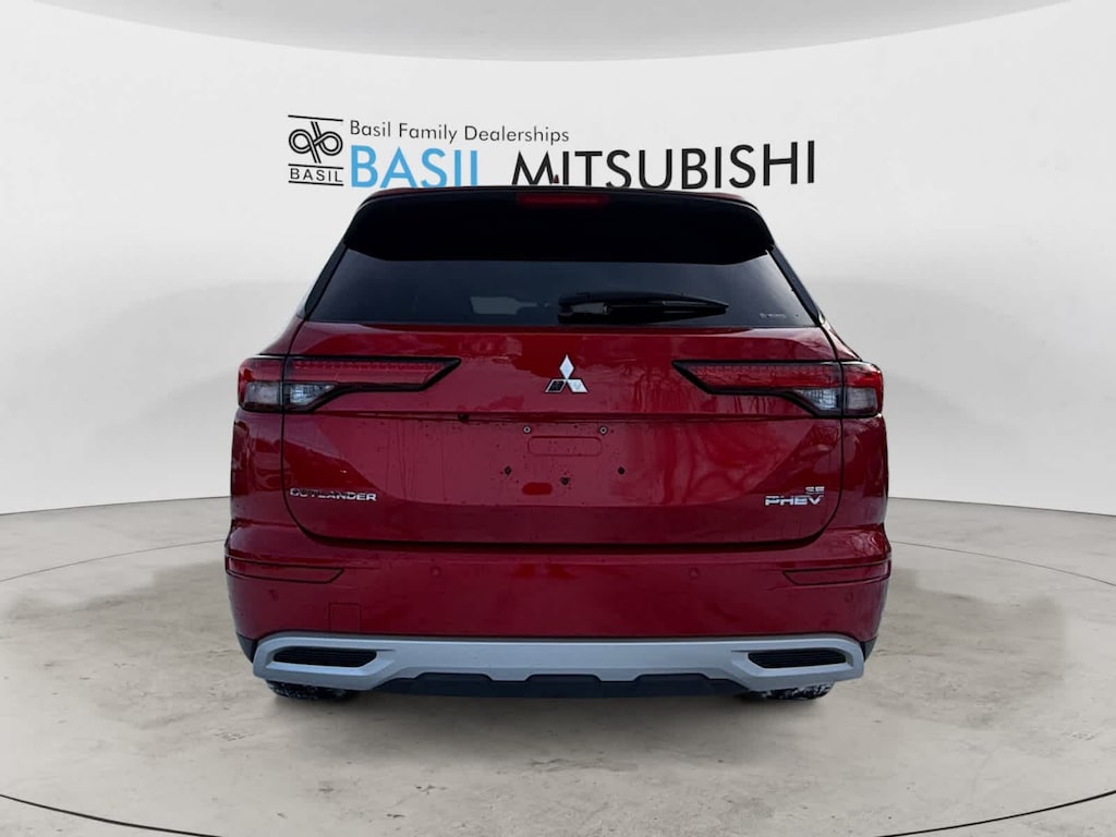 2024 Mitsubishi Outlander SE Ralliart photo 4