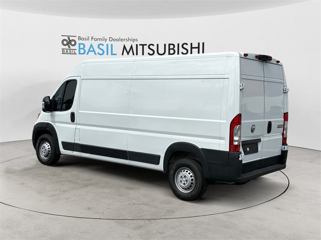 2025 Ram ProMaster 2500 Cargo Van photo 2