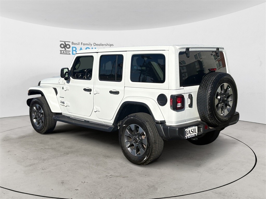 Used 2022 Jeep Wrangler Unlimited Sahara SUV
