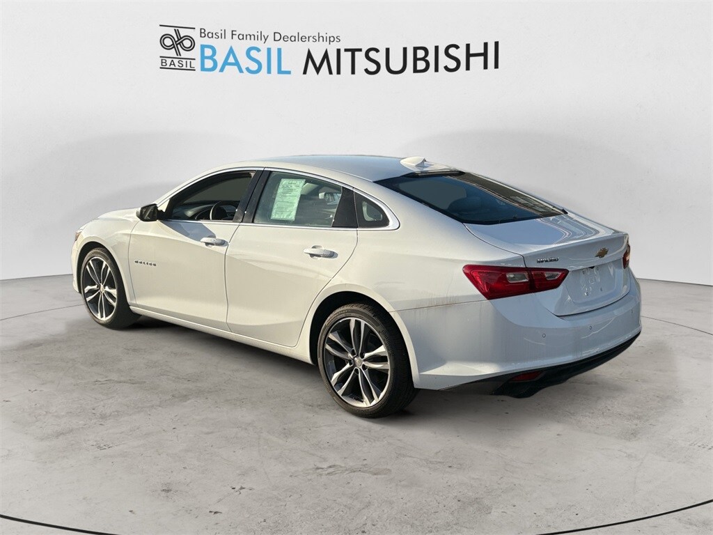 2025 Chevrolet Malibu 1LT photo 3