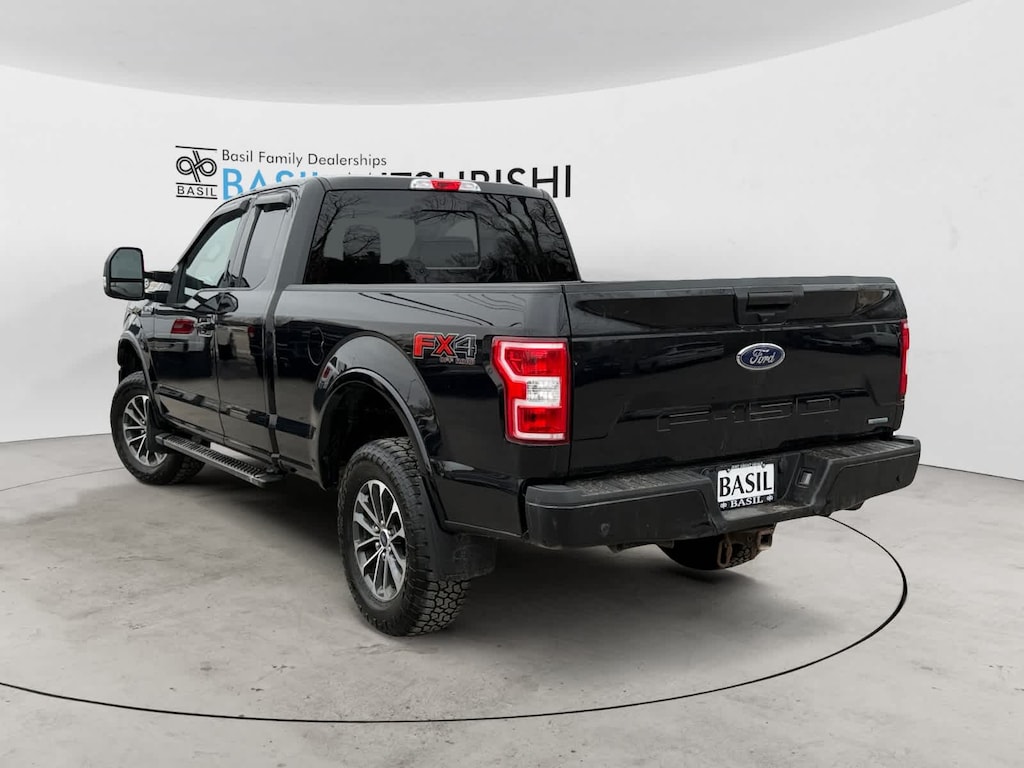 2019 Ford F-150 XLT photo 4