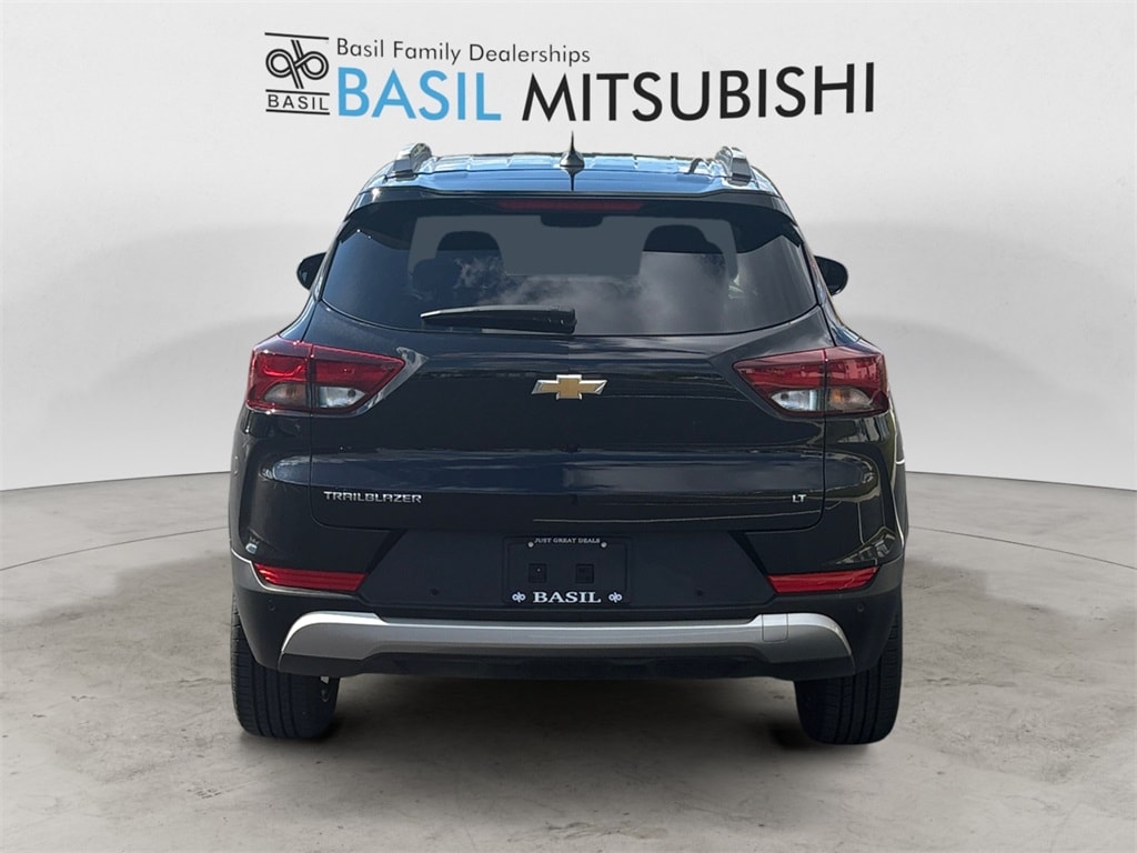 Used 2025 Chevrolet Trailblazer LT SUV