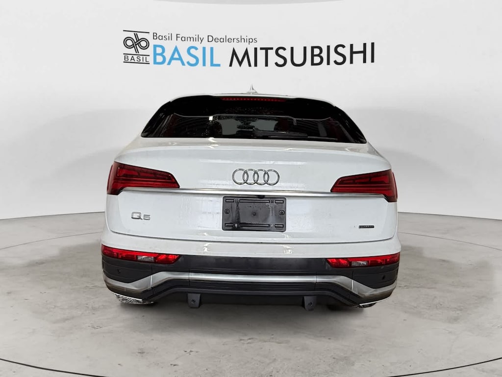 2021 Audi Q5 Sportback 45 Premium photo 4