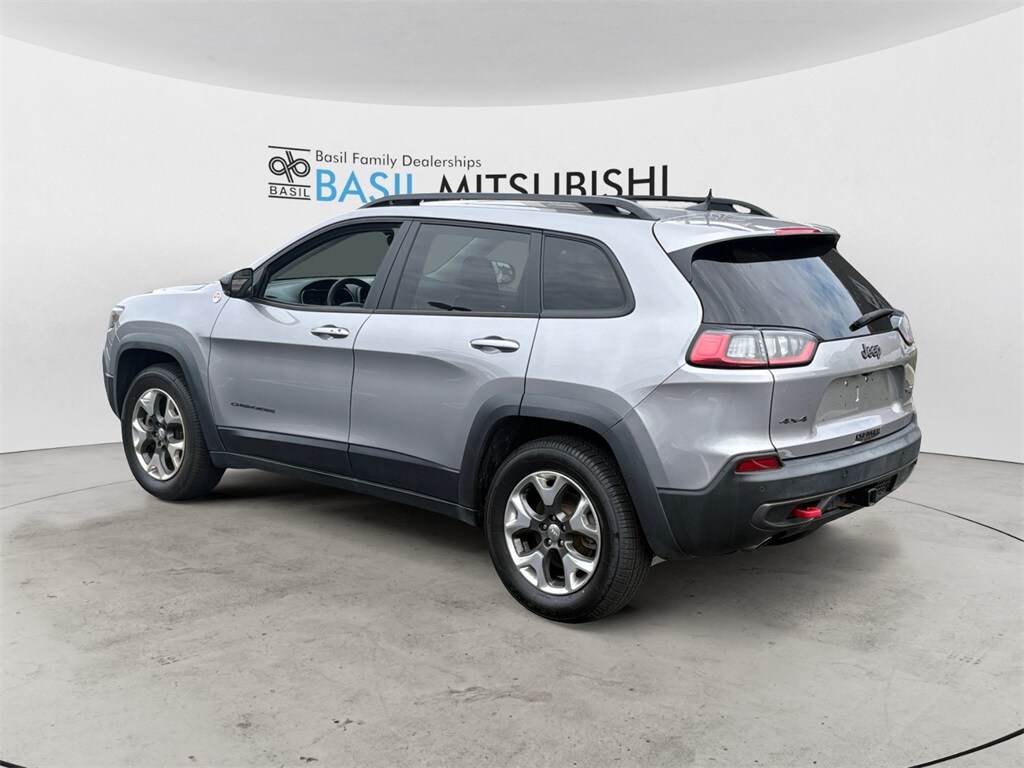 2022 Jeep Cherokee Trailhawk photo 2