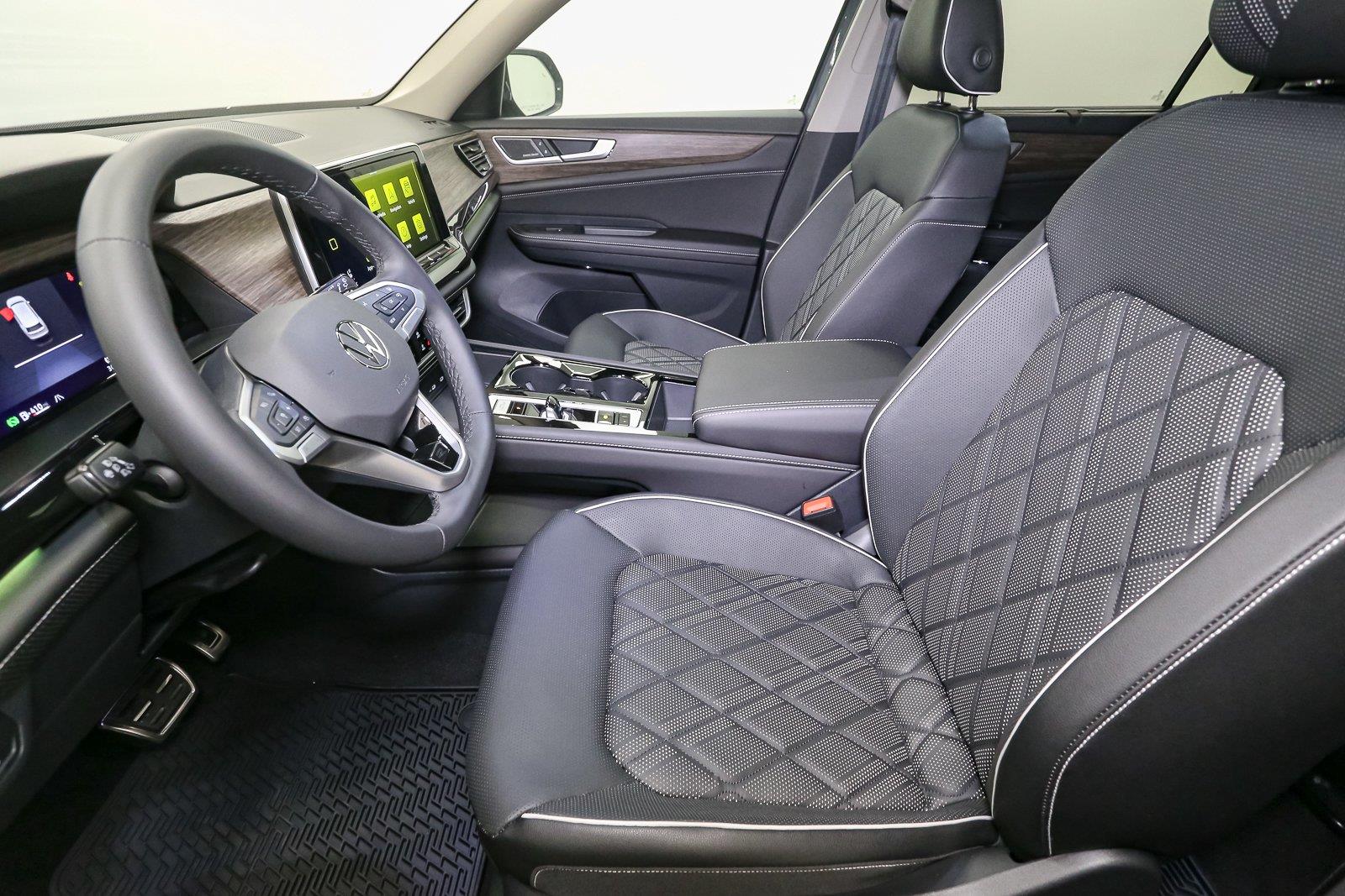 2026 Volkswagen Atlas SEL Premium R-Line - Photo 26