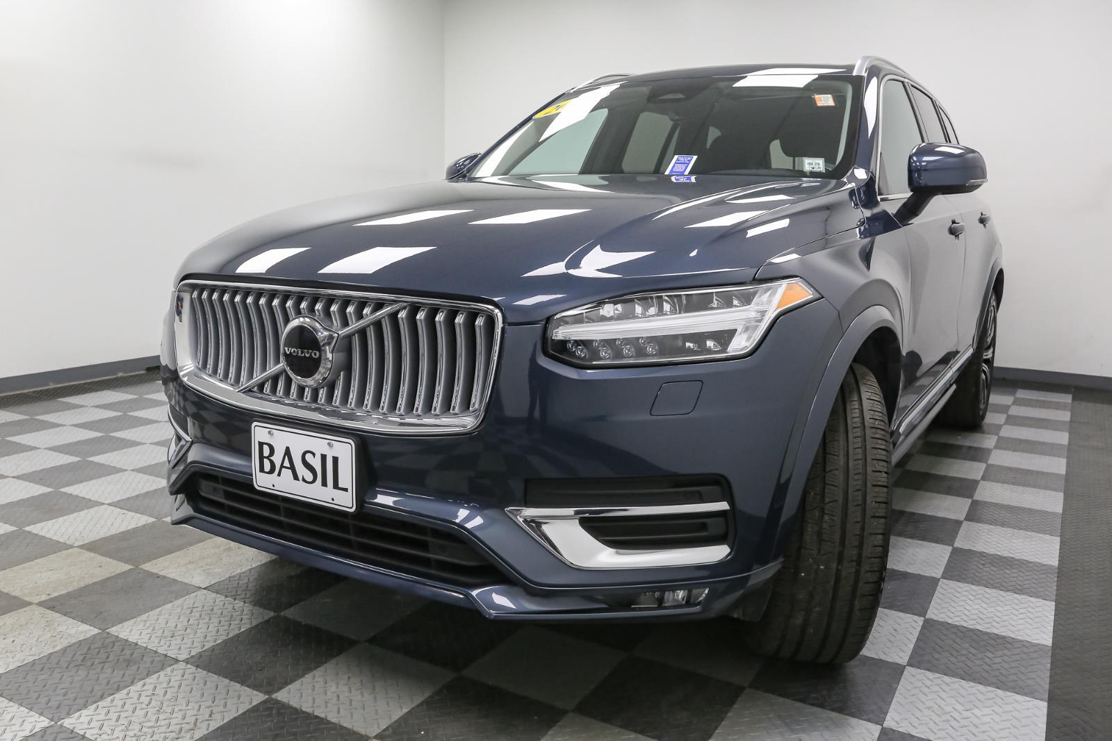 2024 Volvo XC90 B5 Core photo 4