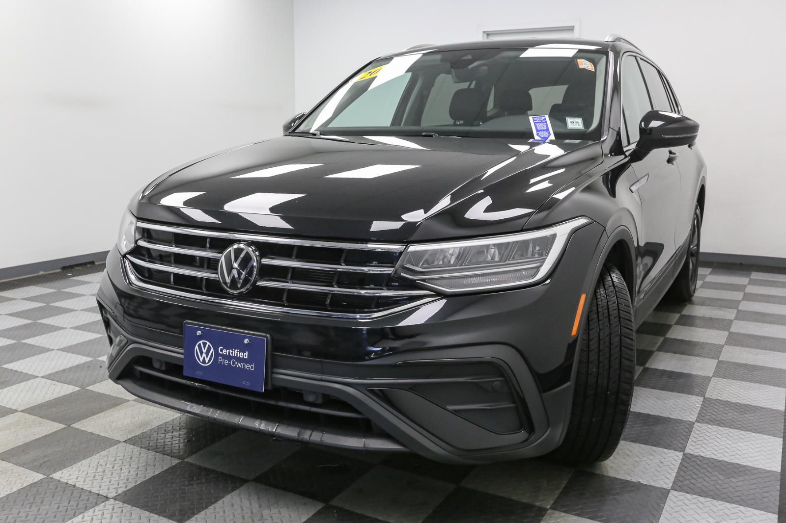 2024 Volkswagen Tiguan SE Wolfsburg Edition photo 4