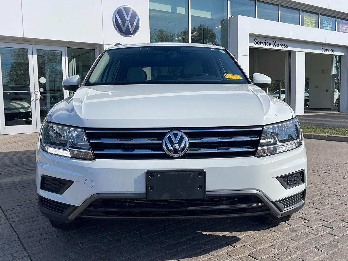 2021 Volkswagen Tiguan SE photo 2