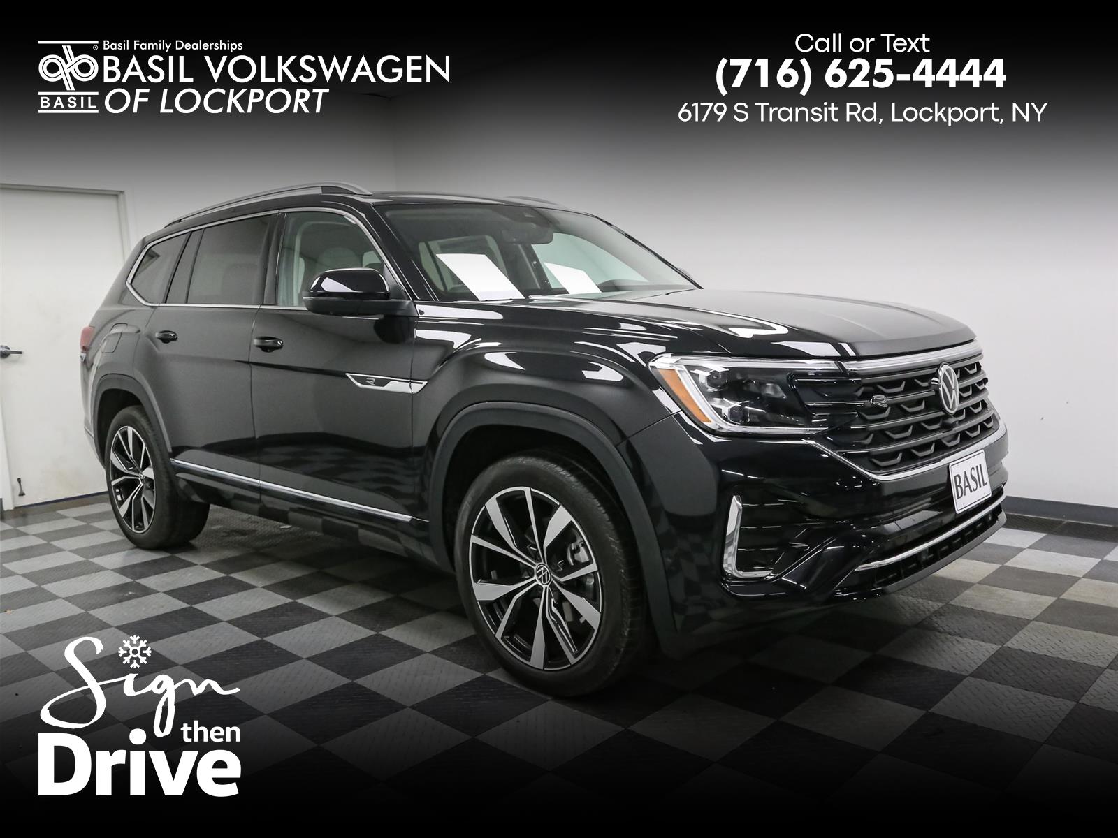 2026 Volkswagen Atlas SEL Premium R-Line's photo