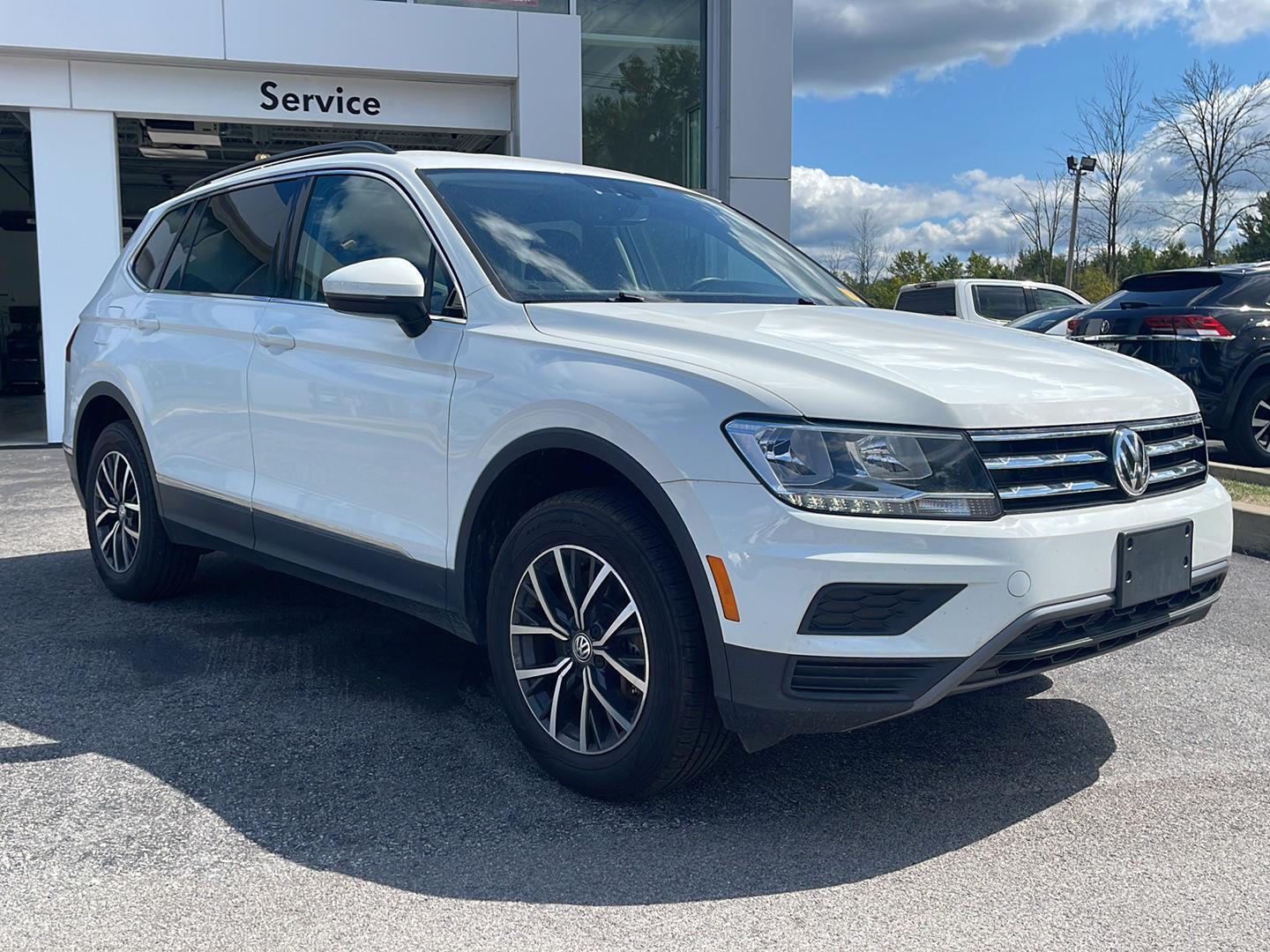 2020 Volkswagen Tiguan SE photo 3