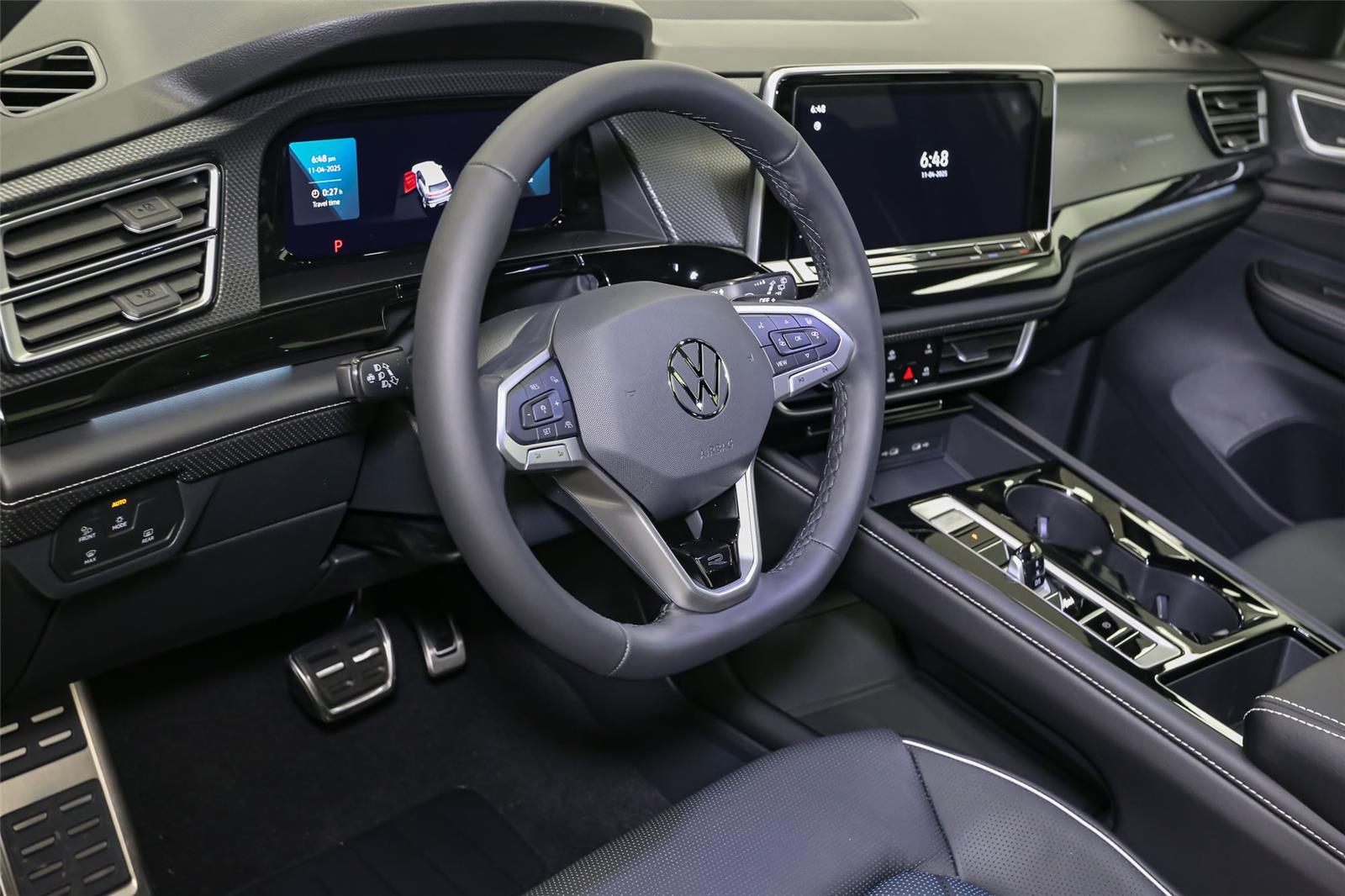 2026 Volkswagen Atlas Cross Sport SEL Premium R-LINE - Photo 19