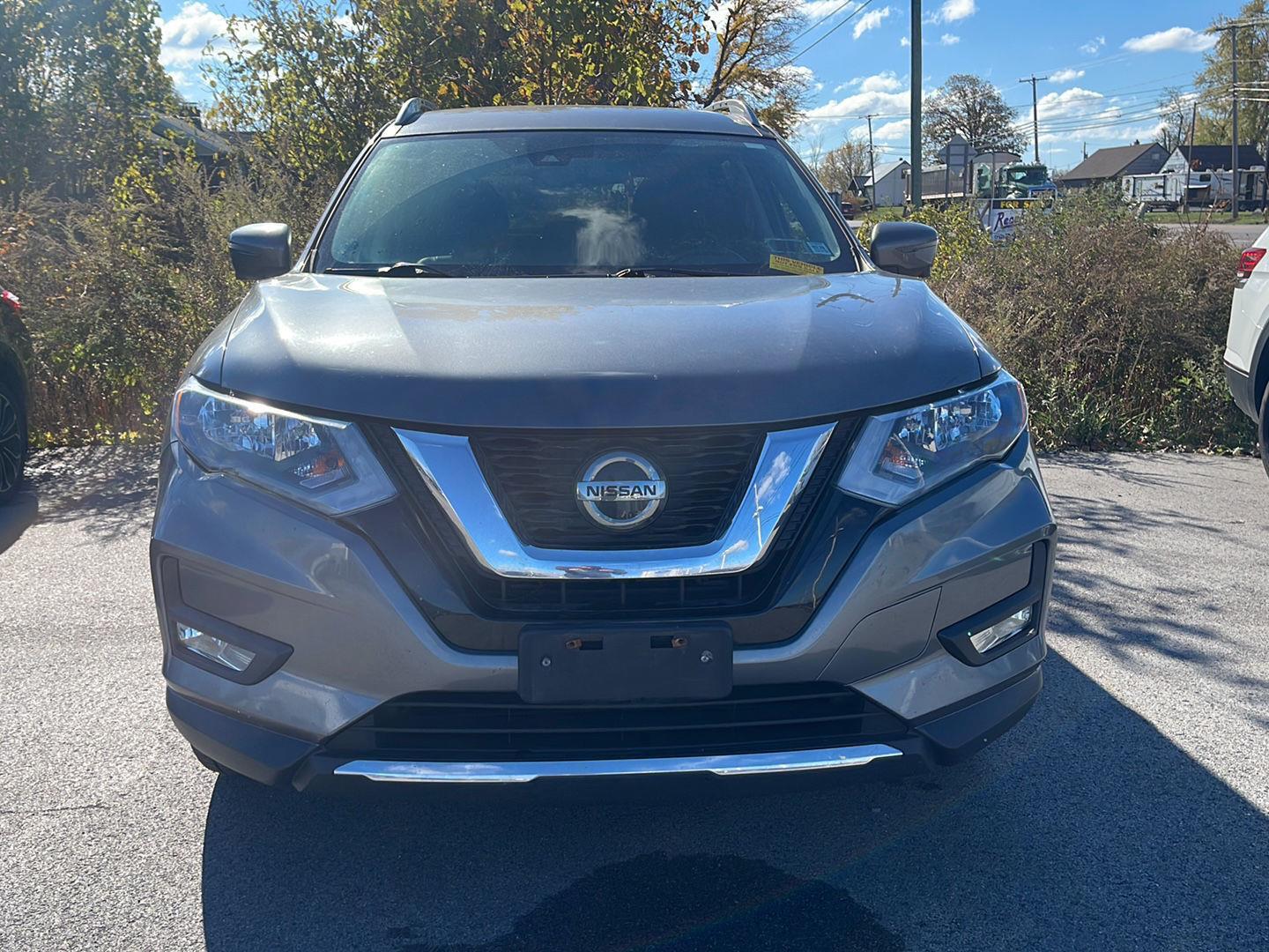 2019 Nissan Rogue SL photo 2