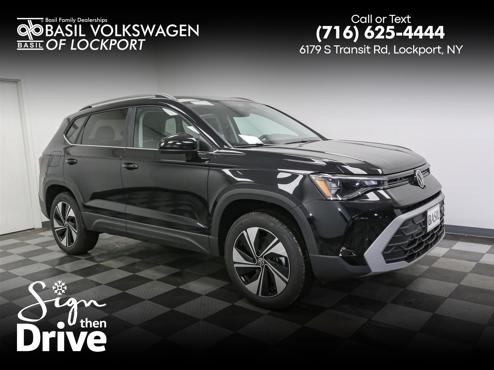 2025 Volkswagen Taos SE's photo