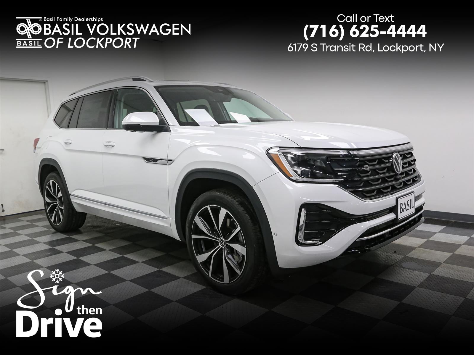 2026 Volkswagen Atlas SEL Premium R-Line's photo