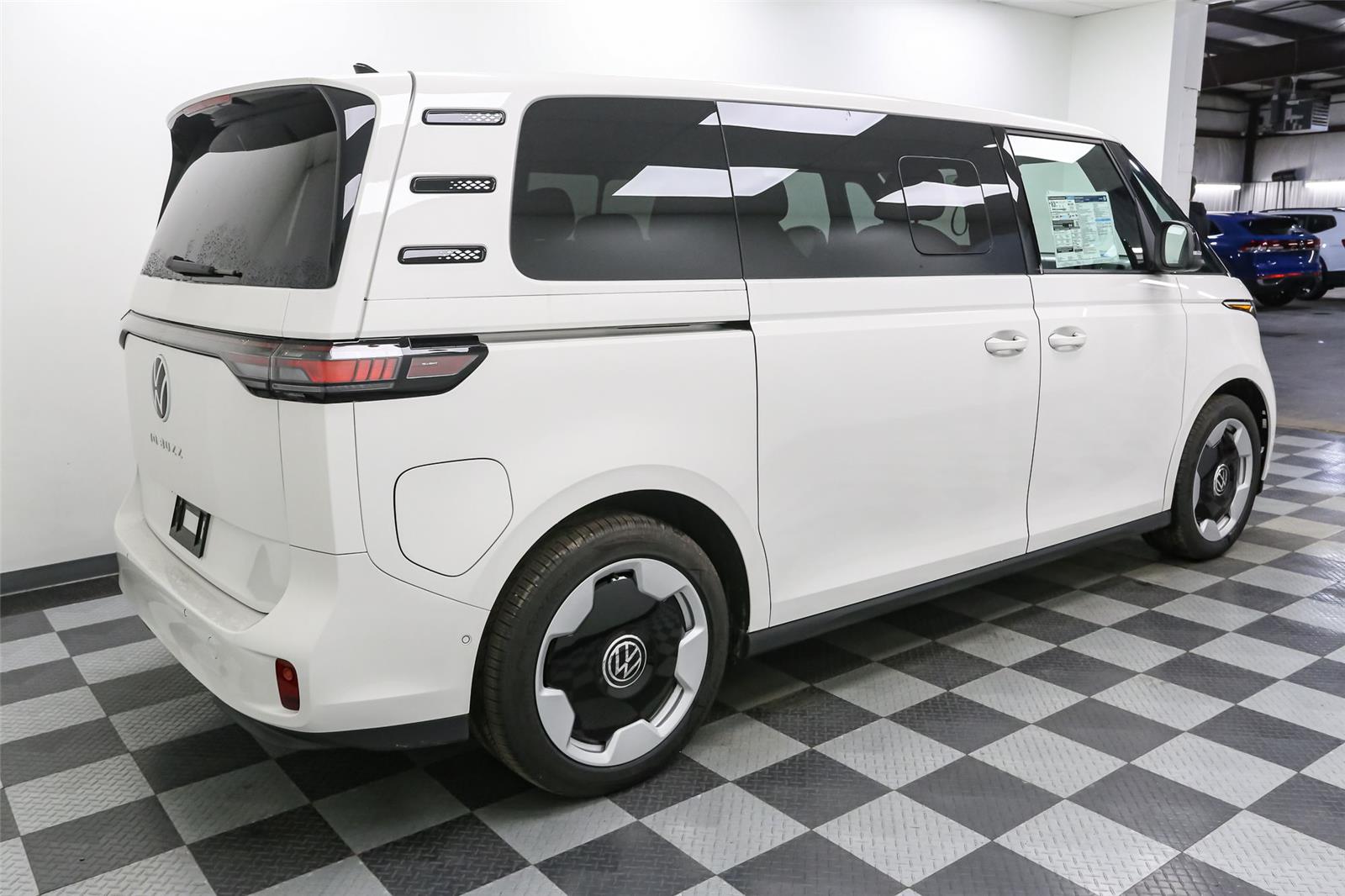 2025 Volkswagen ID. Buzz PRO S - Photo 9