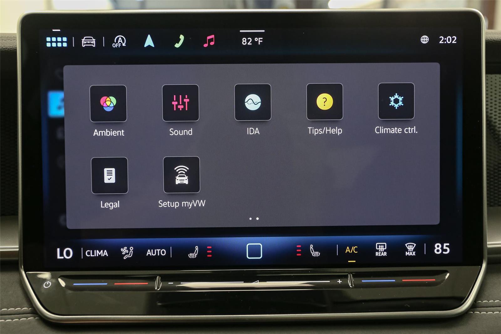 2025 Volkswagen Tiguan SE - Photo 21