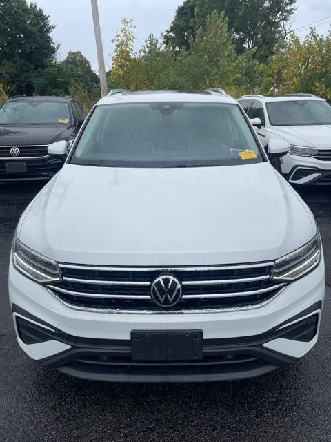 Used 2022 Volkswagen Tiguan SE with VIN 3VV2B7AX9NM028067 for sale in Lockport, NY