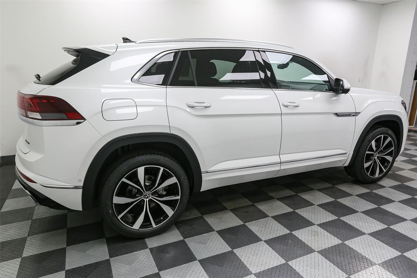 2026 Volkswagen Atlas Cross Sport SEL Premium R-LINE - Photo 9