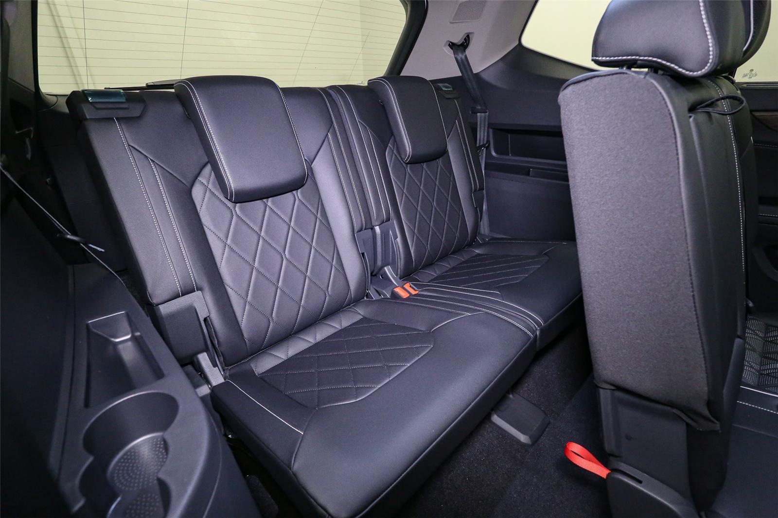 2026 Volkswagen Atlas SEL Premium R-Line - Photo 20