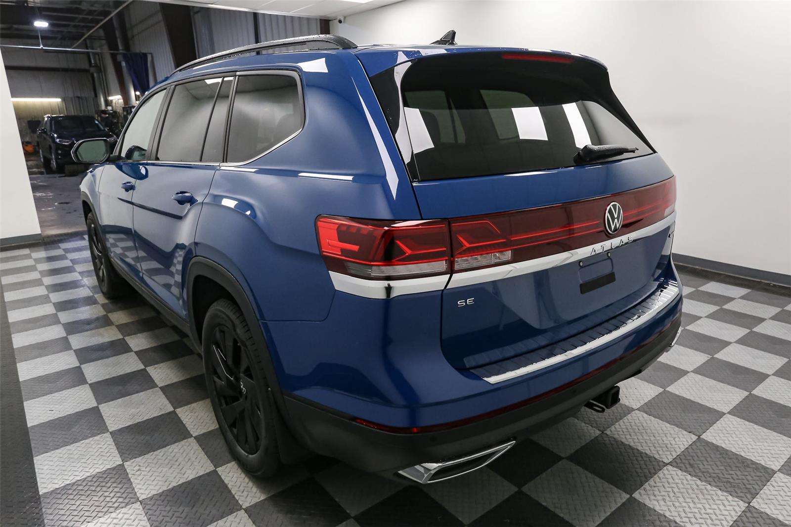 2026 Volkswagen Atlas SE w/Tech - Photo 9