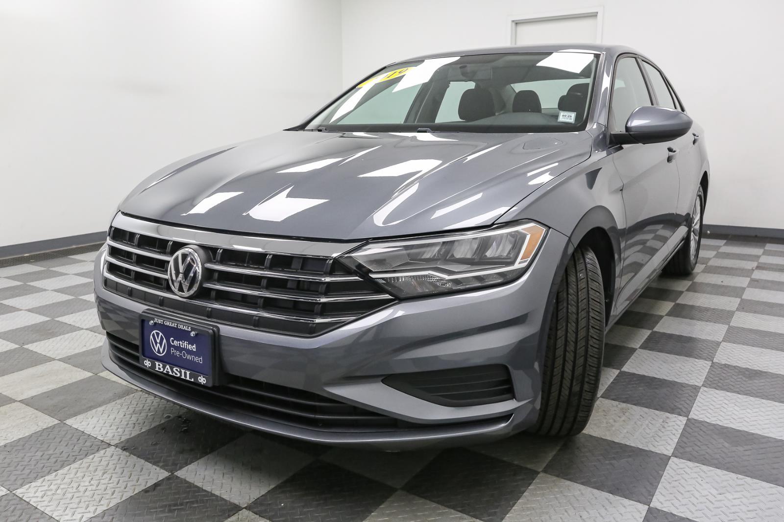 2019 Volkswagen Jetta S photo 4