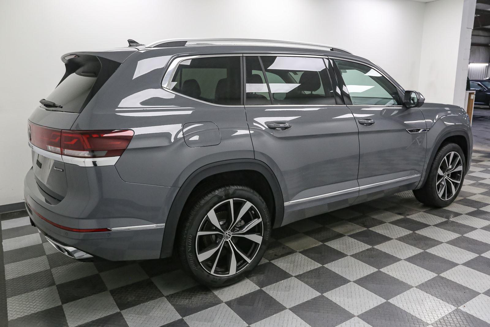 2026 Volkswagen Atlas SEL Premium R-Line - Photo 9