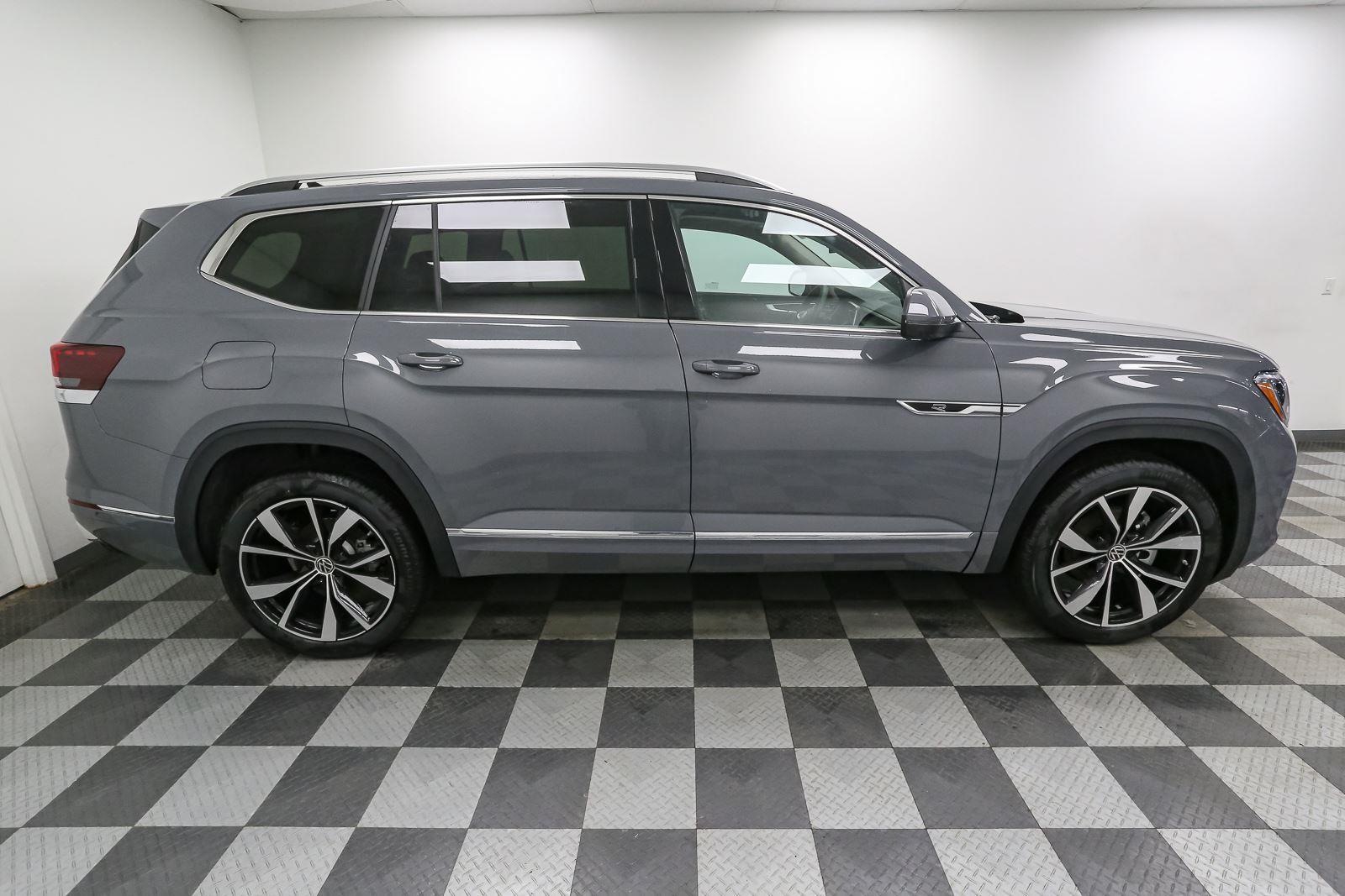 2026 Volkswagen Atlas SEL Premium R-Line - Photo 7