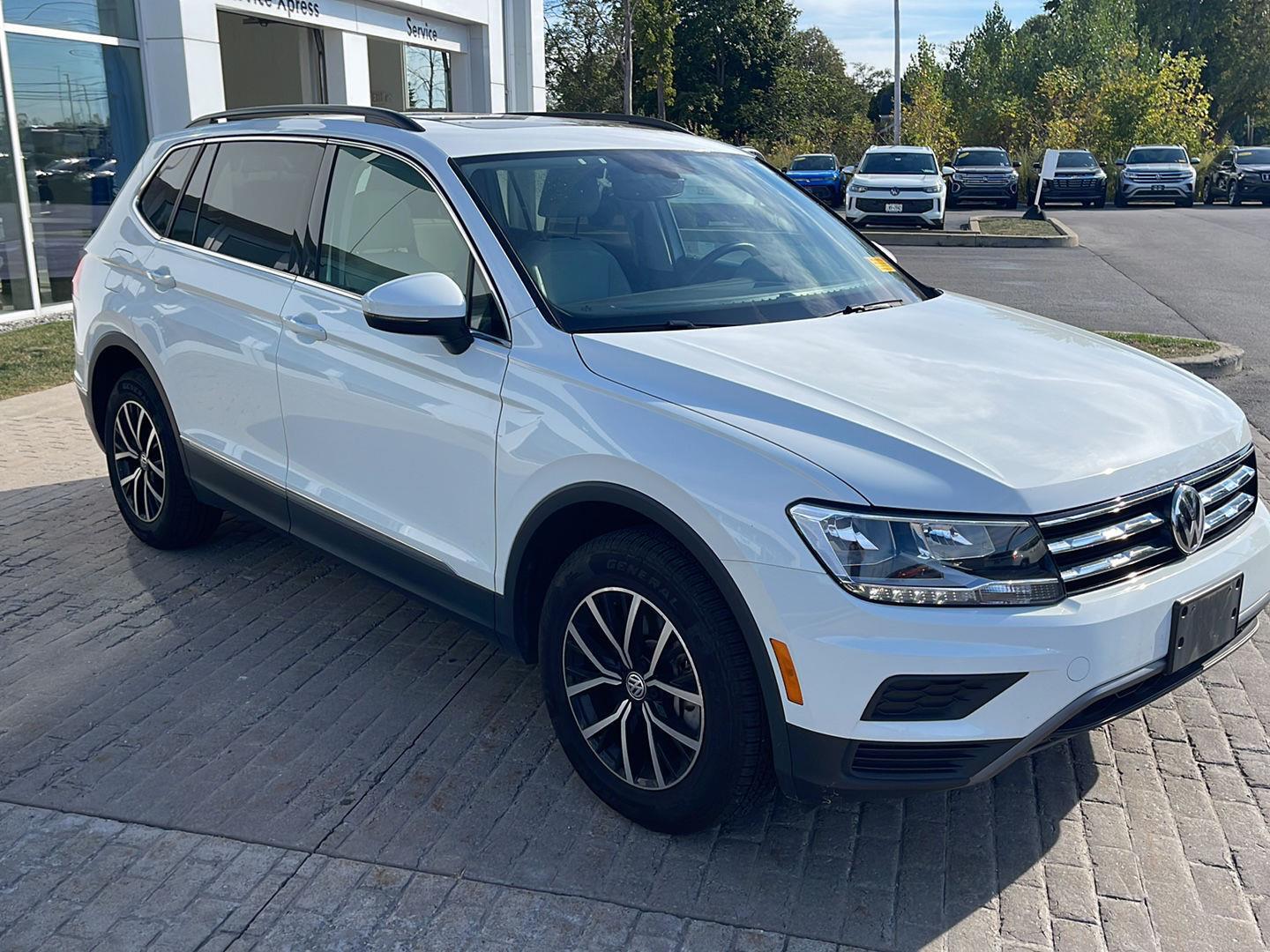 2021 Volkswagen Tiguan SE photo 3