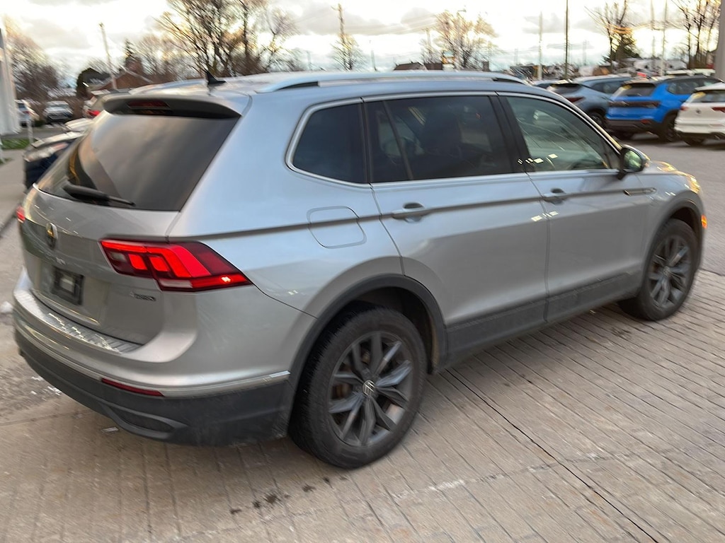 2022 Volkswagen Tiguan SE photo 3