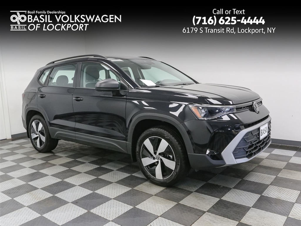 New 2025 Volkswagen Taos S 4MOTION