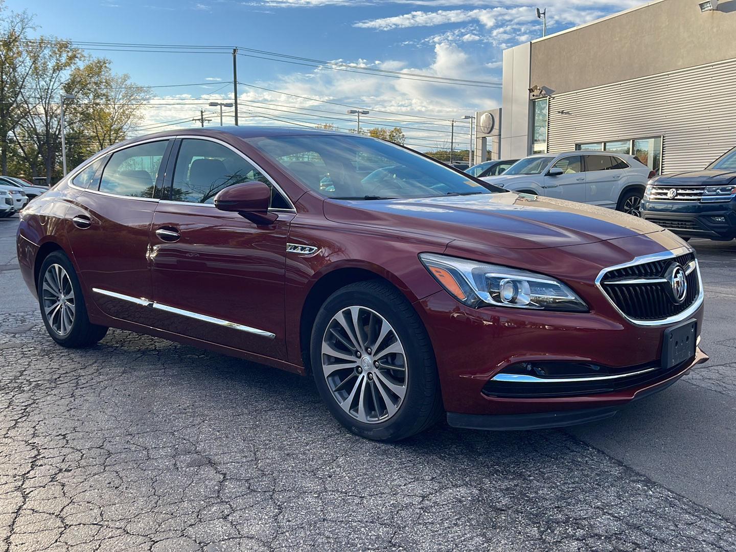 2017 Buick LaCrosse Essence photo 3