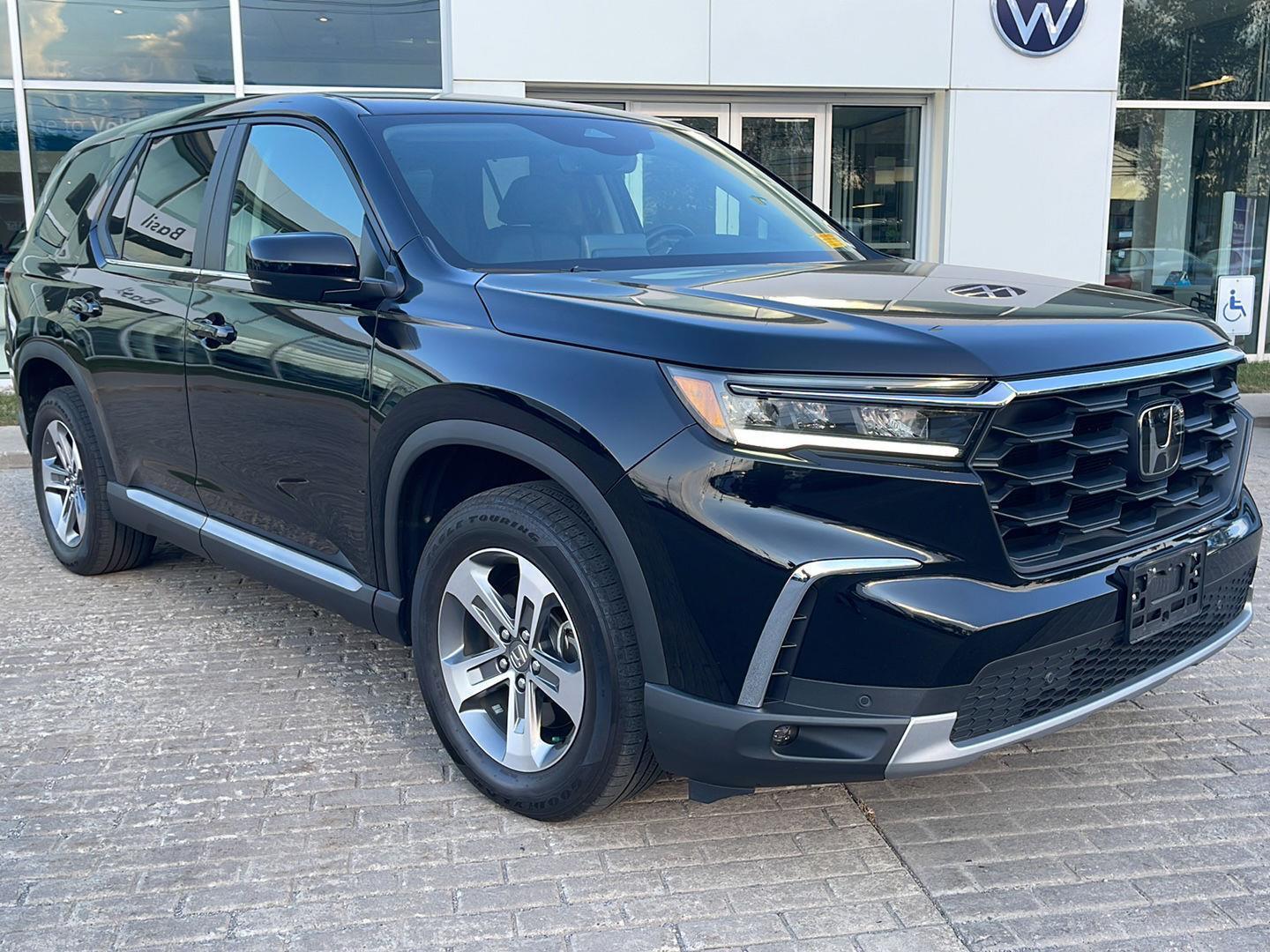 2024 Honda Pilot EX-L photo 3