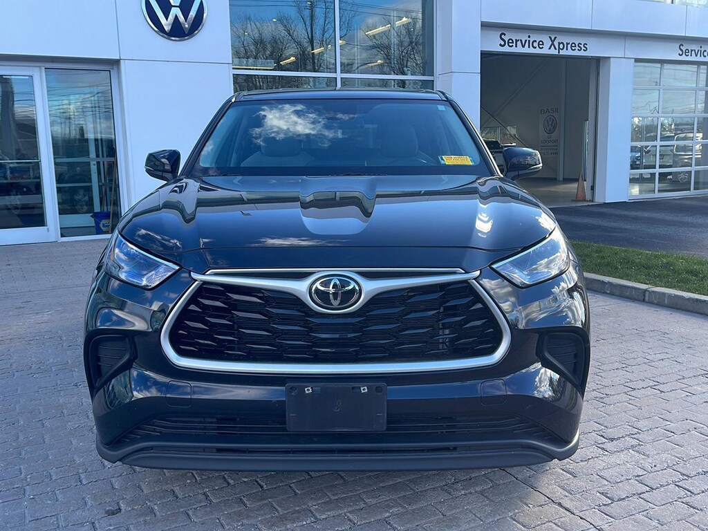 Used 2023 Toyota Highlander L MP