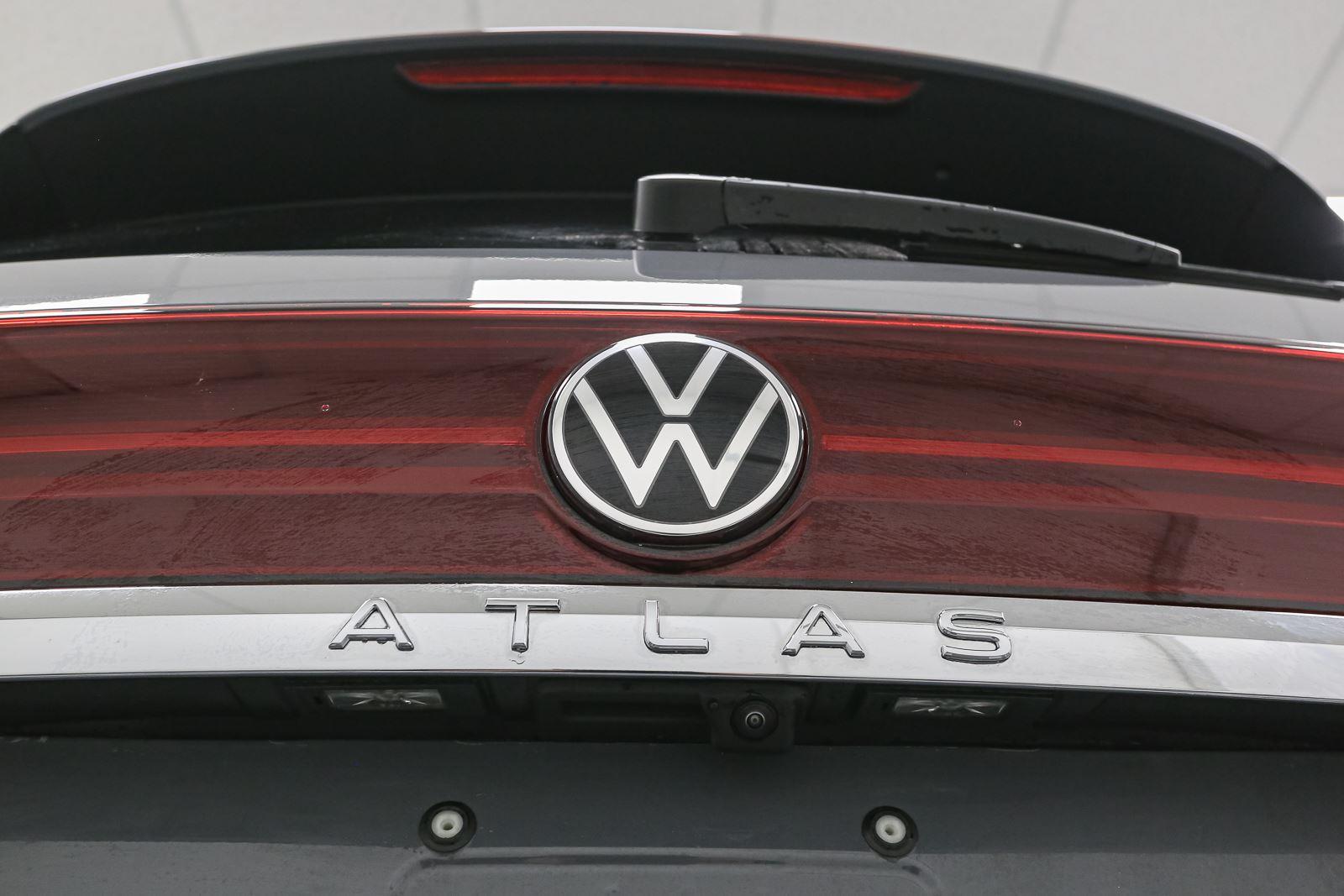 2026 Volkswagen Atlas SEL Premium R-Line - Photo 13