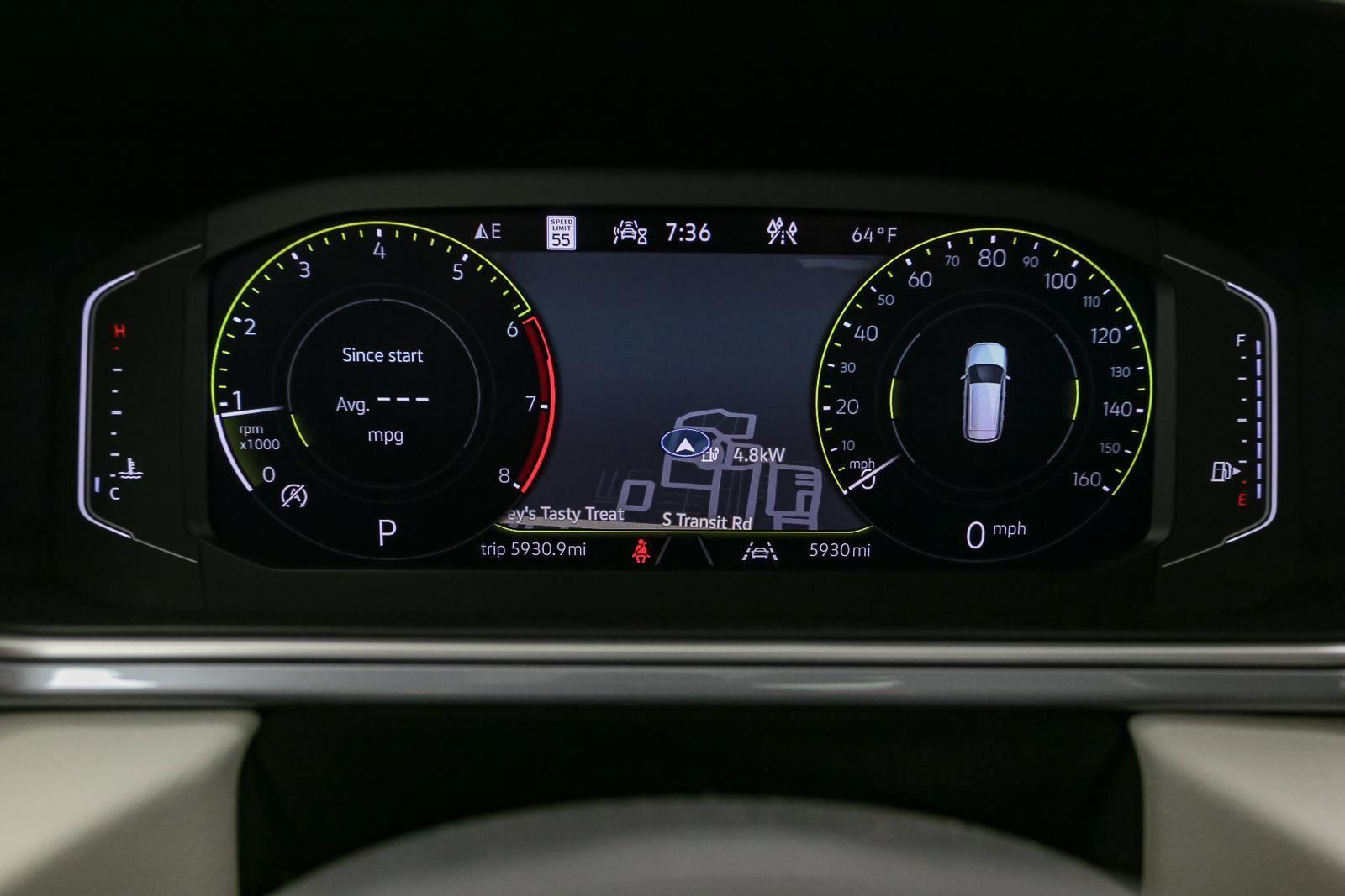 2025 Volkswagen Taos SEL - Photo 39