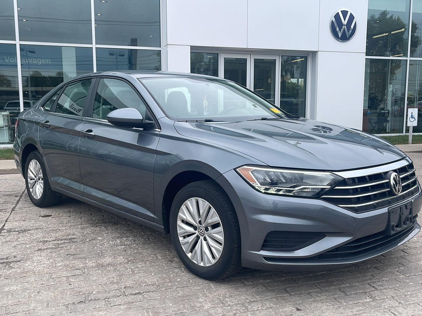 2019 Volkswagen Jetta S photo 2