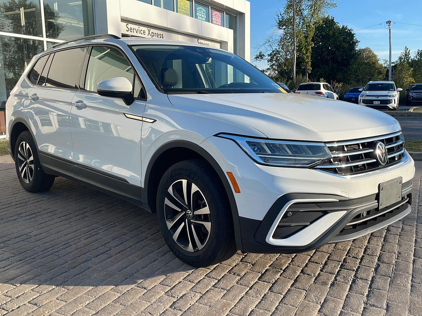 2023 Volkswagen Tiguan S photo 3