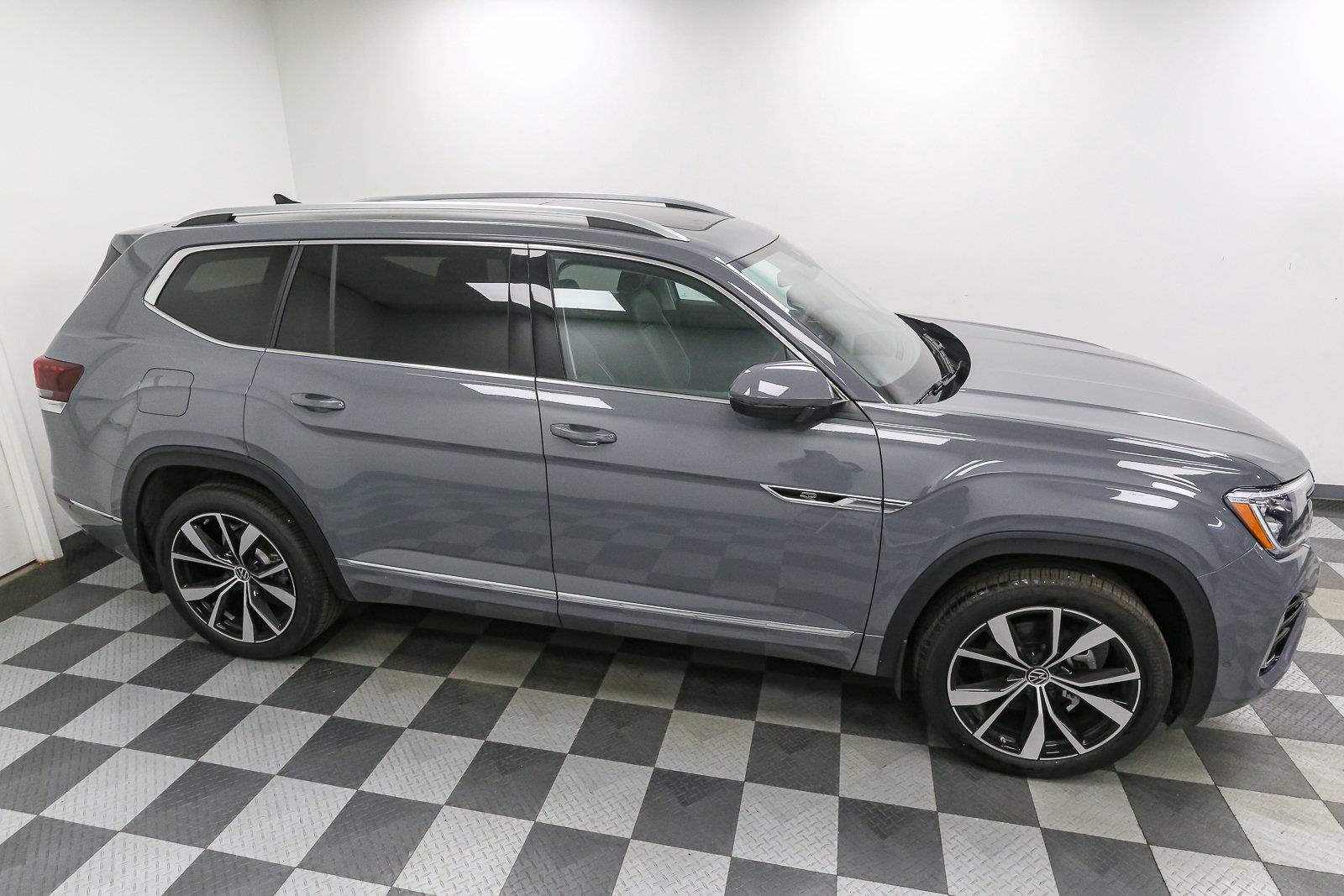 2026 Volkswagen Atlas SEL Premium R-Line - Photo 5