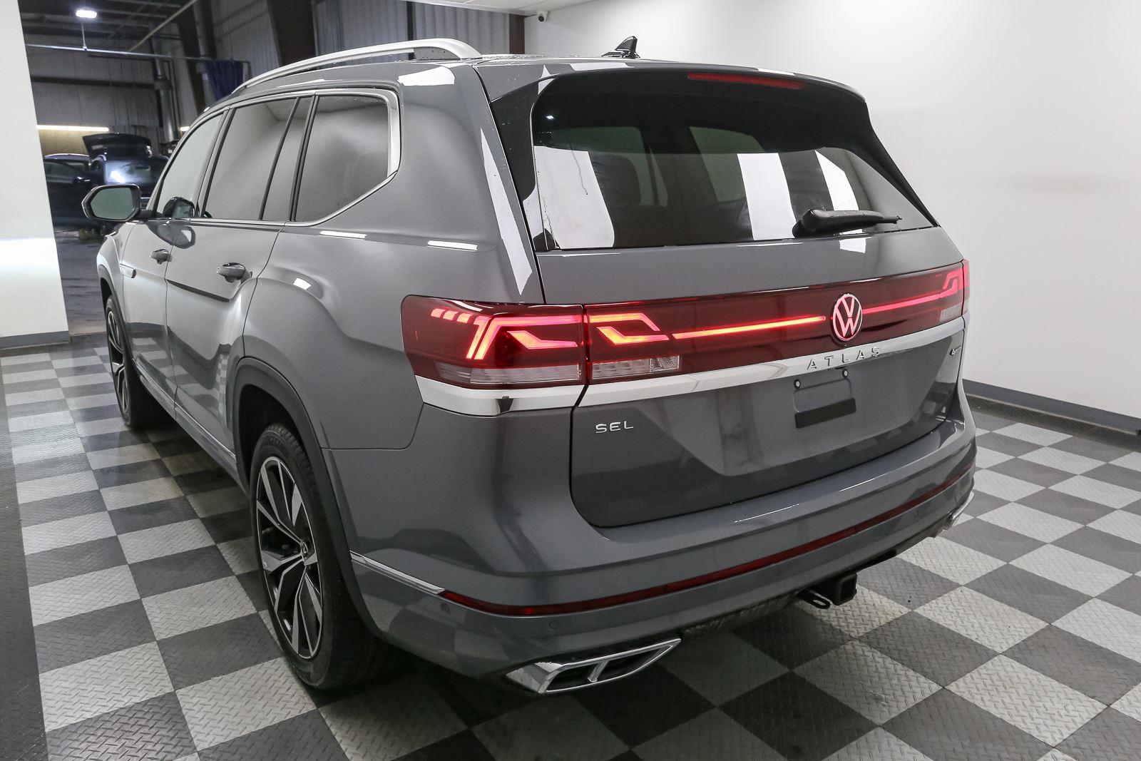 2026 Volkswagen Atlas SEL Premium R-Line - Photo 10