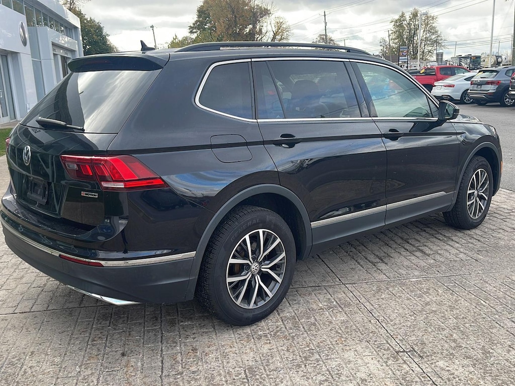 Used 2020 Volkswagen Tiguan SE 4MOTION